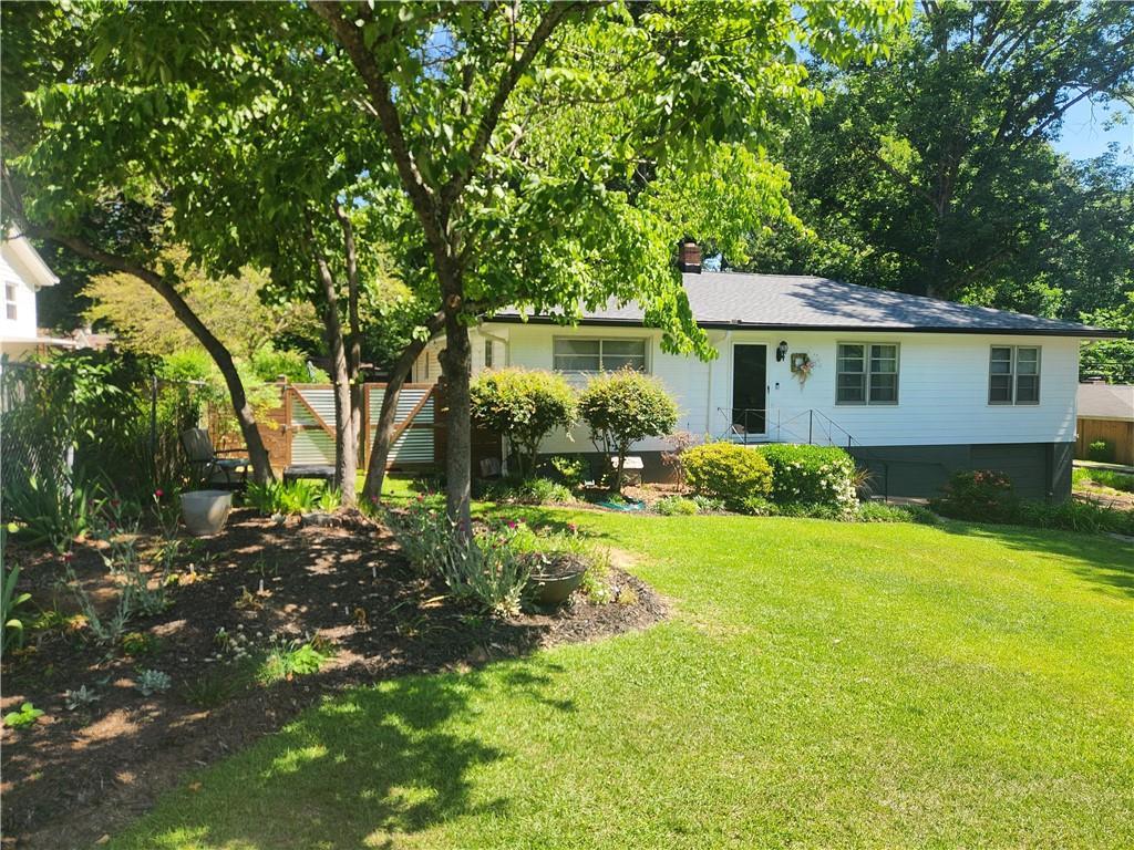 1043 Oakdale Dr., Smyrna, GA 30080