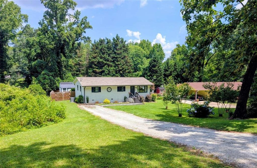 314 Spring St., Toccoa, GA 30577