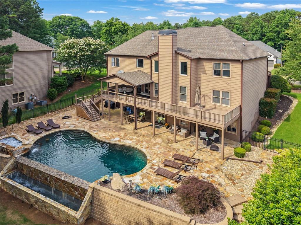 523 Waterside Ct., Canton, GA 30114