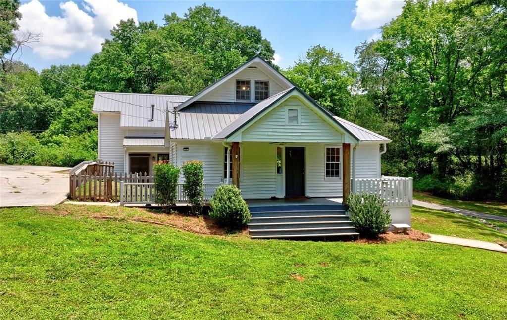 363 Burns Ln., Canton, GA 30115