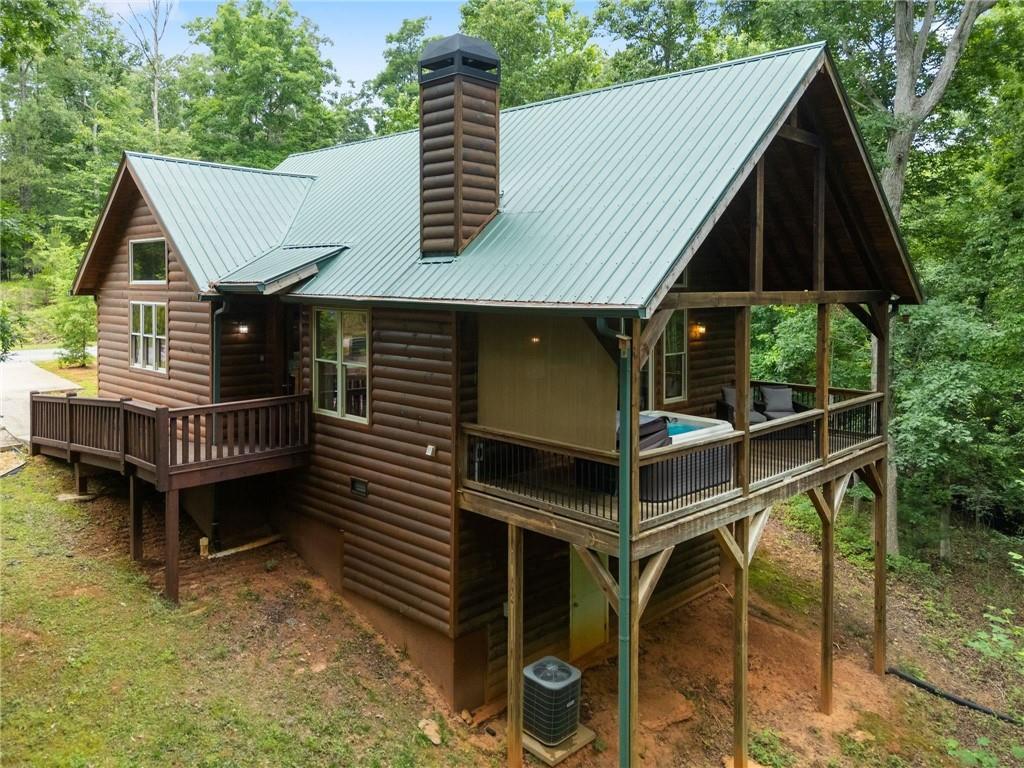265 Maple Ridge Dr., Cleveland, GA 30528