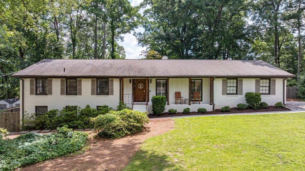 240 E Valley Dr., Marietta, GA 30068