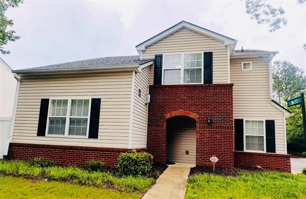 308 W Oaks Tr., Woodstock, GA 30188