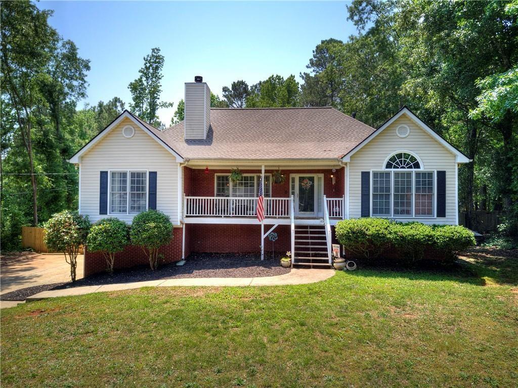 486 Sterling Dr., Powder Springs, GA 30127