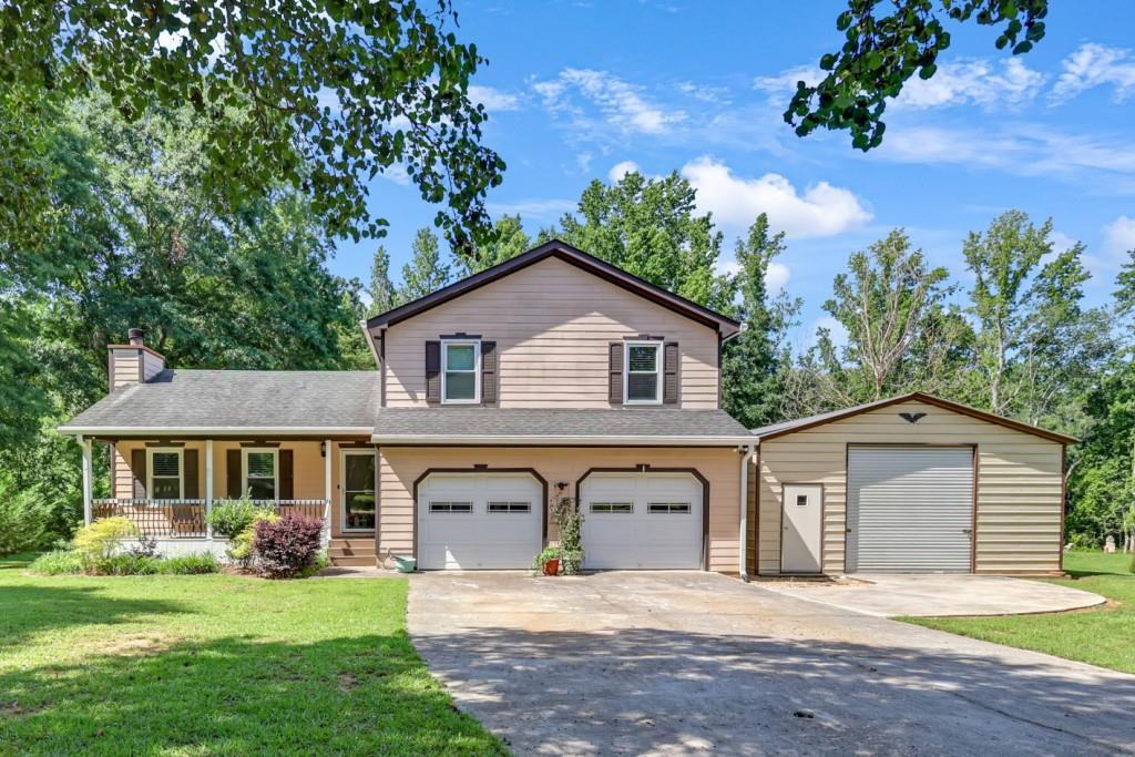 4333 Coastal Ln., Loganville, GA 30052