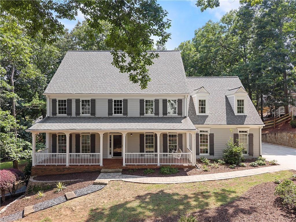 8965 Laurel Way, Johns Creek, GA 30022