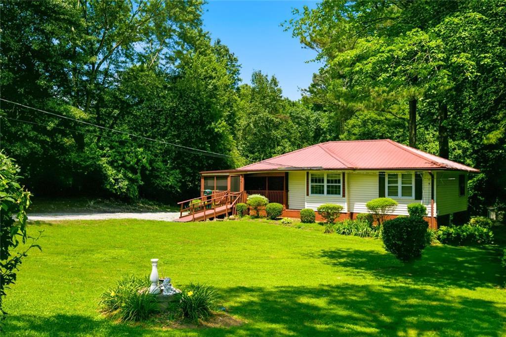425 Brandywine Ct., Alpharetta, GA 30004