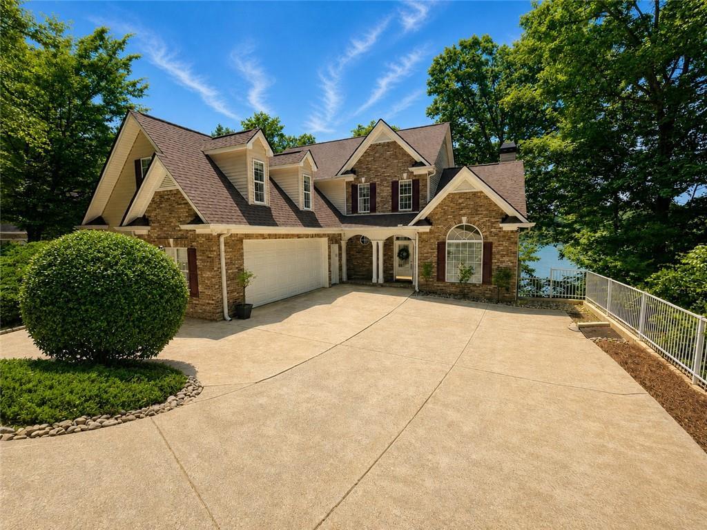 6183 Cardinal Dr., Gainesville, GA 30506