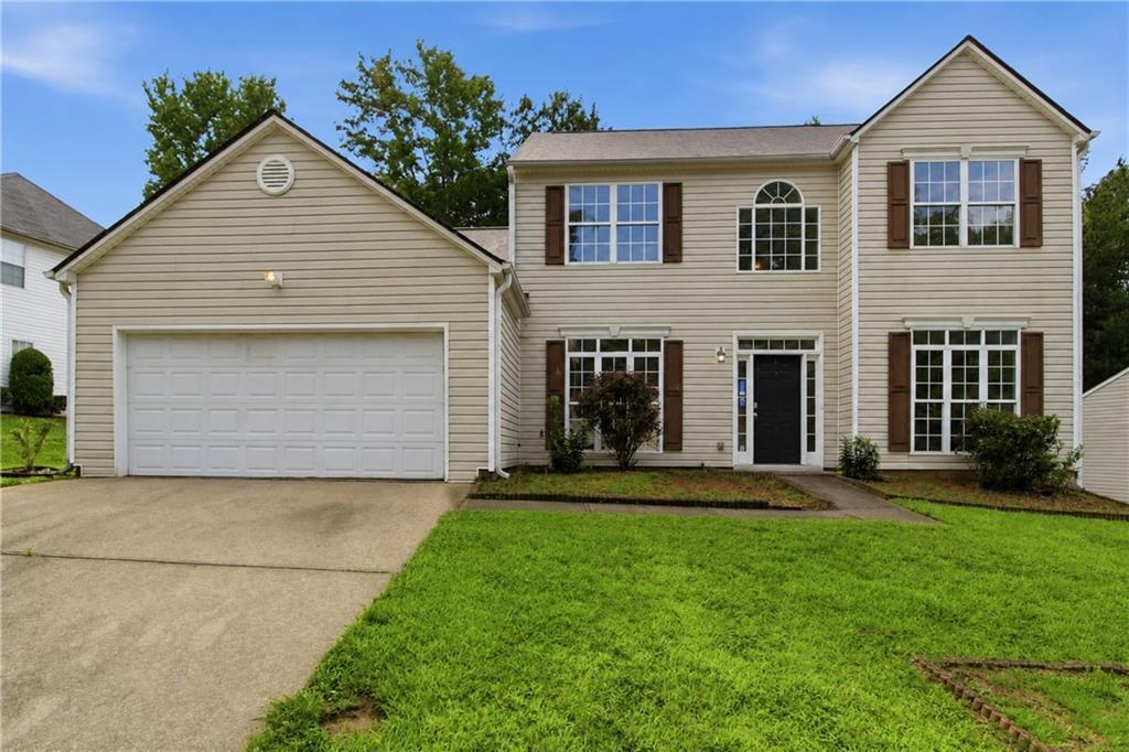 835 Shadow Lake Dr., Lithonia, GA 30058
