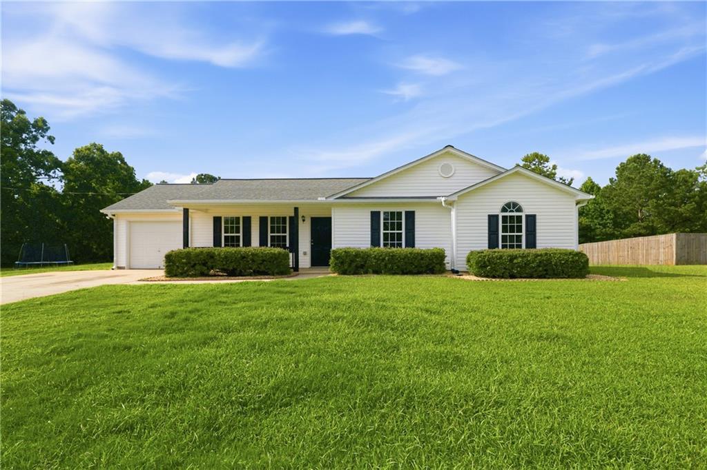 30 Hunters Trace, Covington, GA 30014