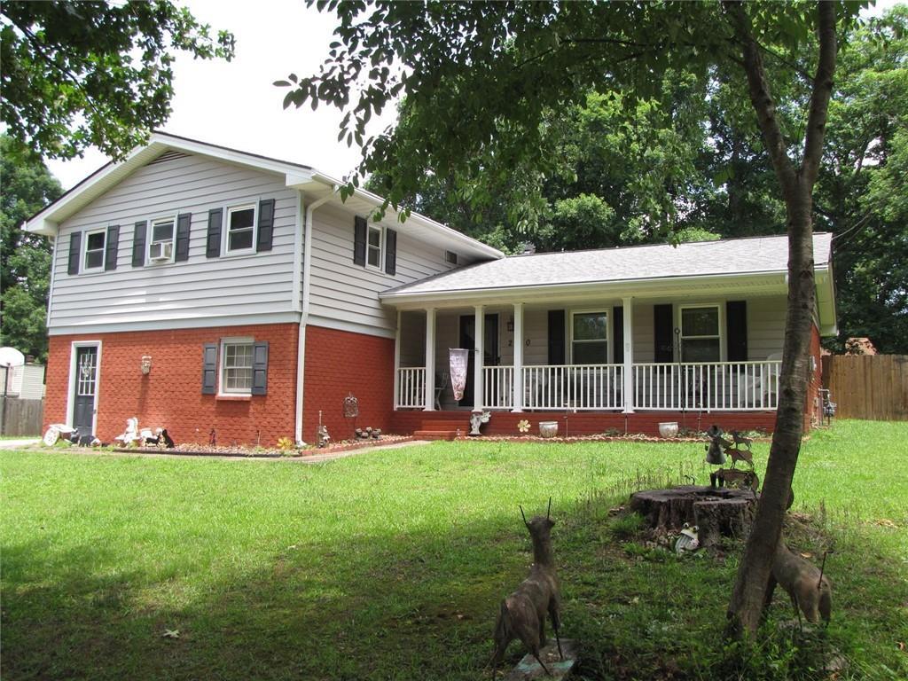 2040 Old Concord Dr., Covington, GA 30016