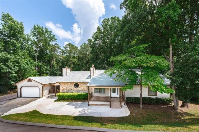 New Homes with Master Bedrooms on the 1st Floor That Attend South Forsyth High School: June 6th to June 12th