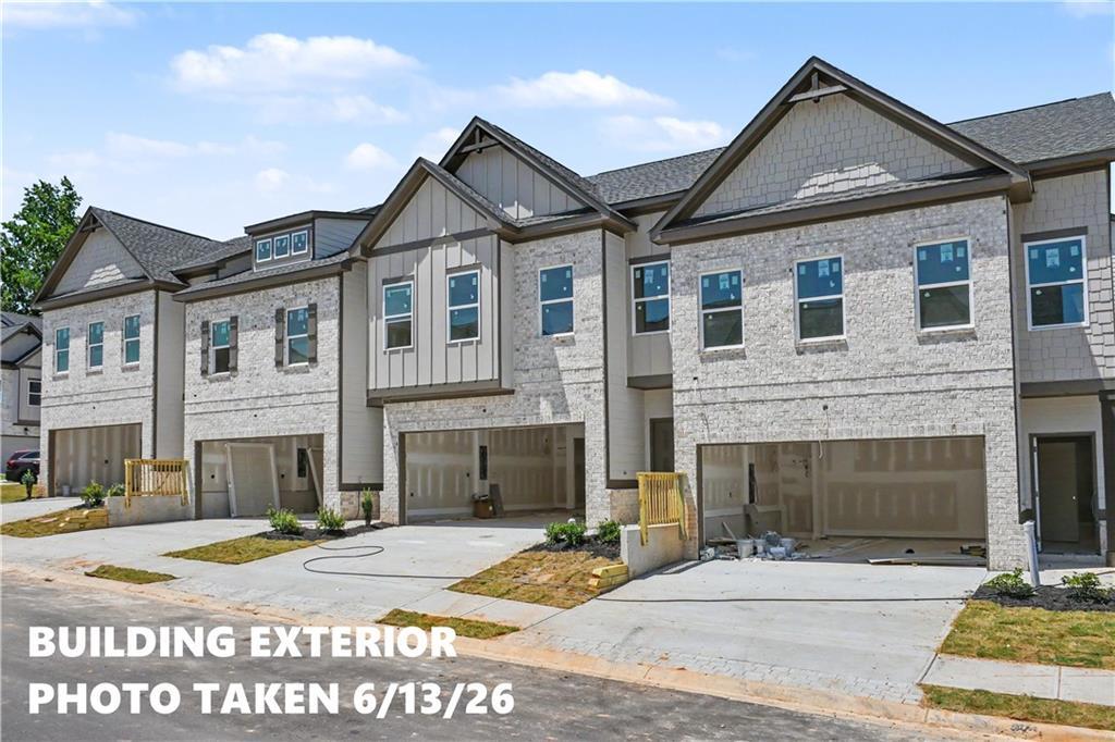 4303 Fern River Bend #21, Norcross, GA 30093