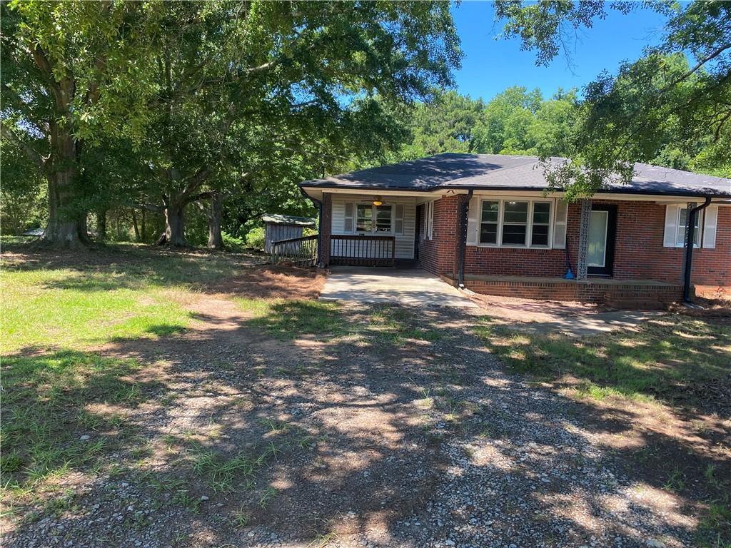 2281 Fork Creek Rd., Bowman, GA 30624