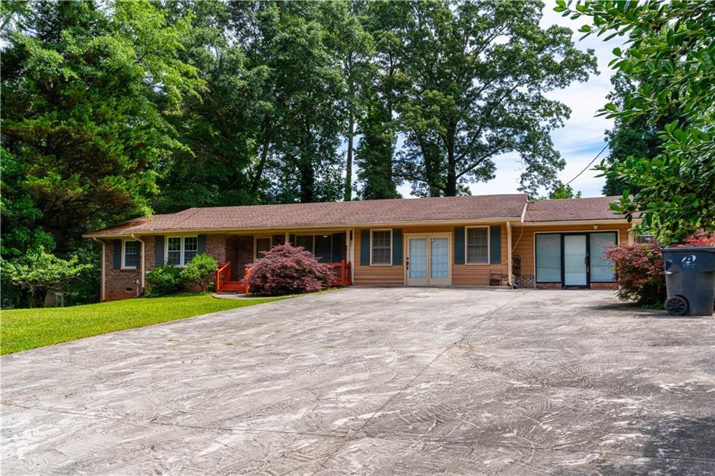 2888 Mockingbird Cir., Duluth, GA 30096