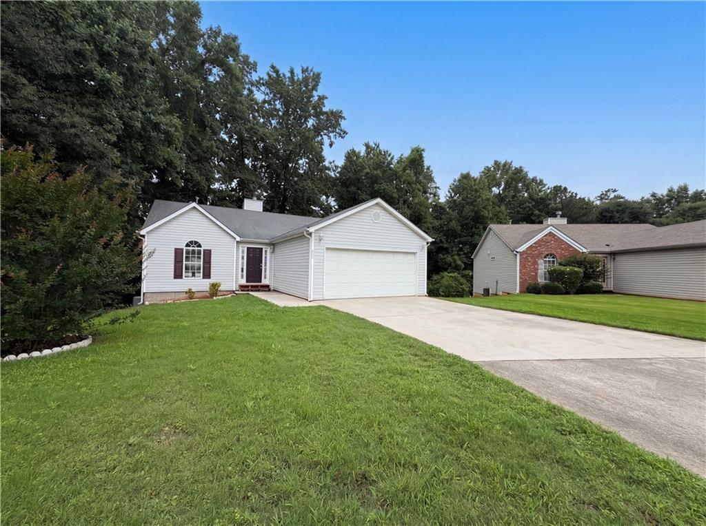 2690 Lolli Ct., Ellenwood, GA 30294