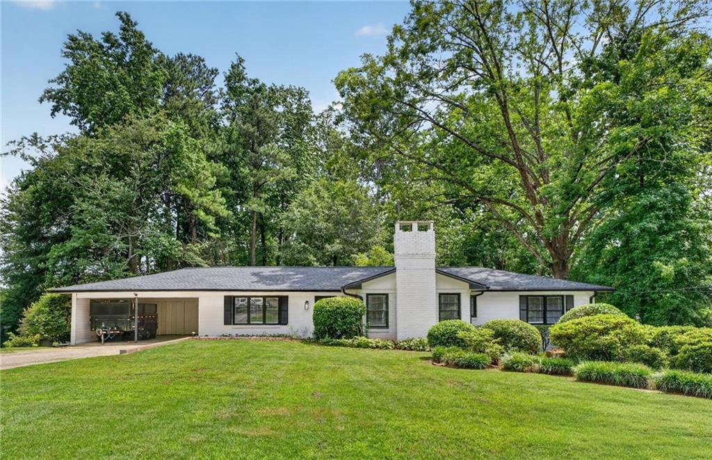 625 Patrick Pl., Atlanta, GA 30328