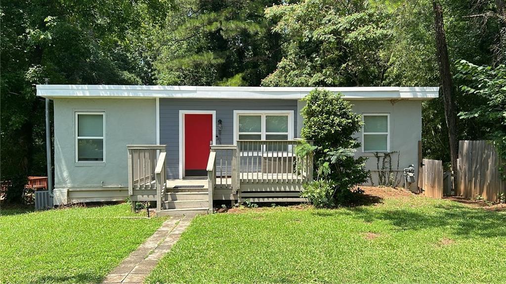 2963 Redwine Rd., East Point, GA 30344