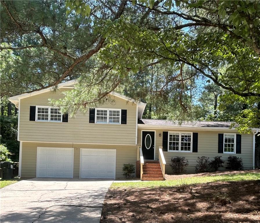 3692 Stoney View Dr., Marietta, GA 30062