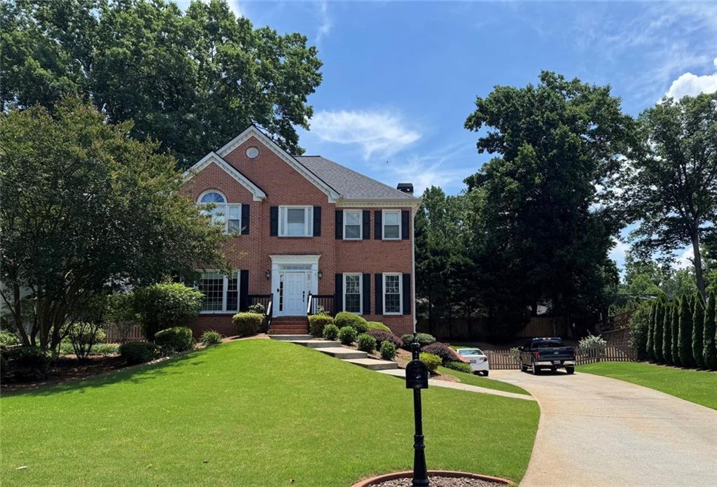906 Spring Valley, Woodstock, GA 30189