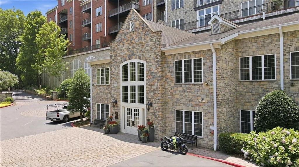 3280 Stillhouse Ln. #401, Atlanta, GA 30339