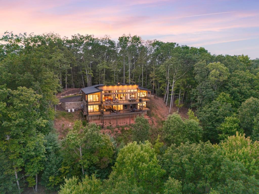 417 Bill Claypool Dr., Blue Ridge, GA 30513