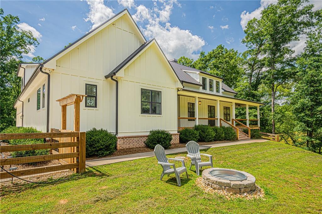 2051 Clay Creek Falls Rd., Dahlonega, GA 30533