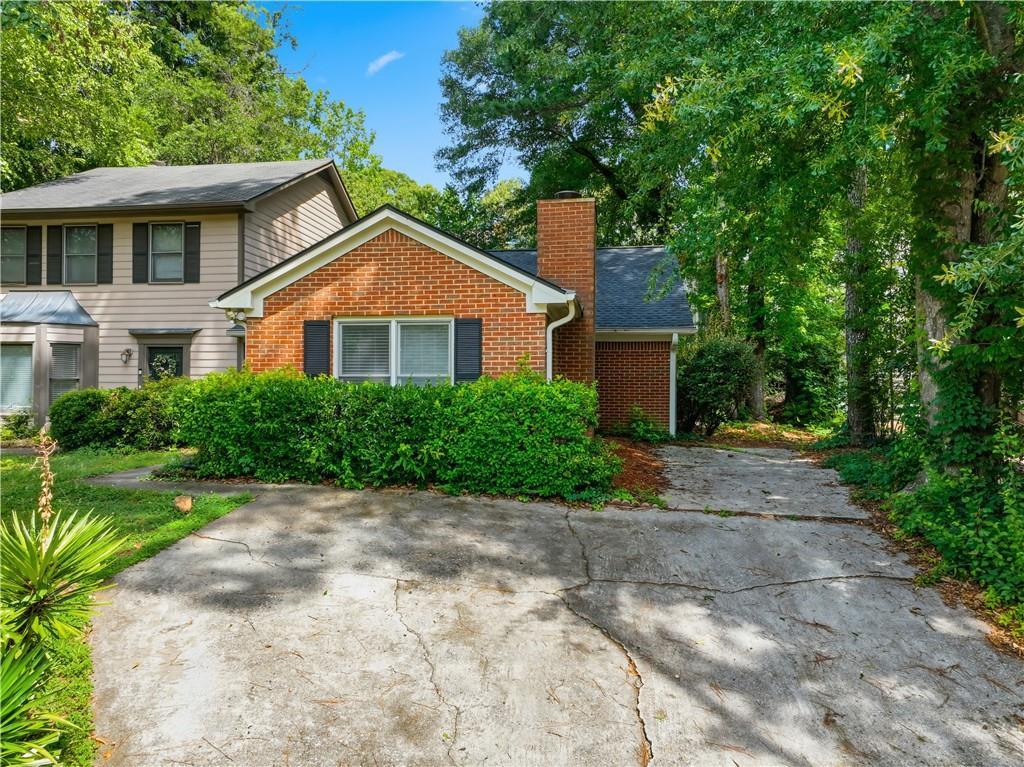 1925 Cooper Landing Dr., Smyrna, GA 30080