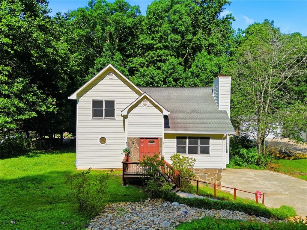 190 Lori Ln., Canton, GA 30114
