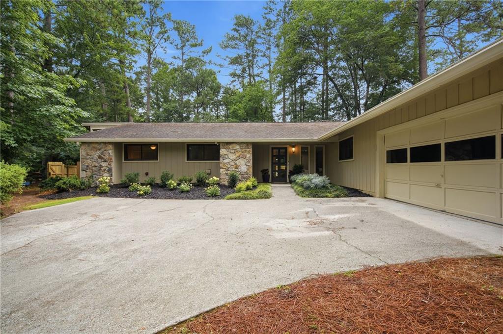 250 Rhine Dr., Alpharetta, GA 30022