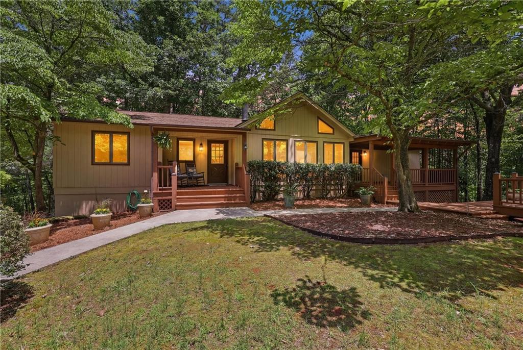 925 Horseshoe Bend Rd., Dahlonega, GA 30533