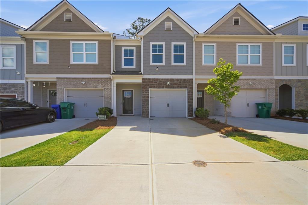 2360 Rex Dr., Lithonia, GA 30058