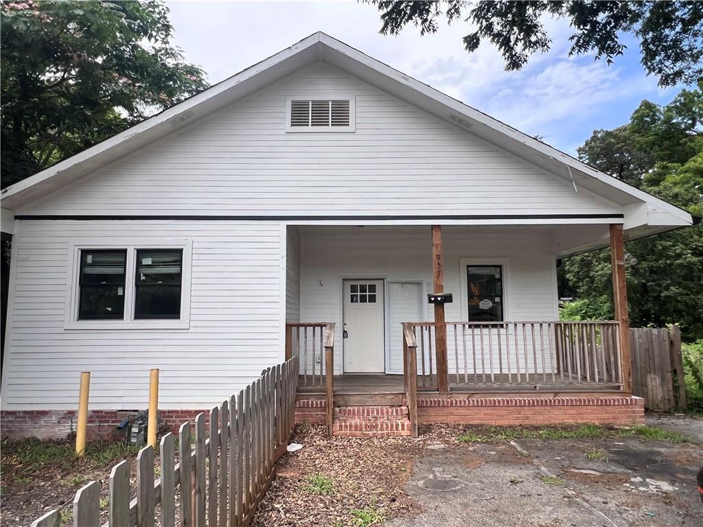 957 Metropolitan Pkwy., Atlanta, GA 30310