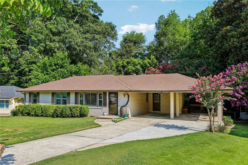 2410 Arrow Cir., Atlanta, GA 30341