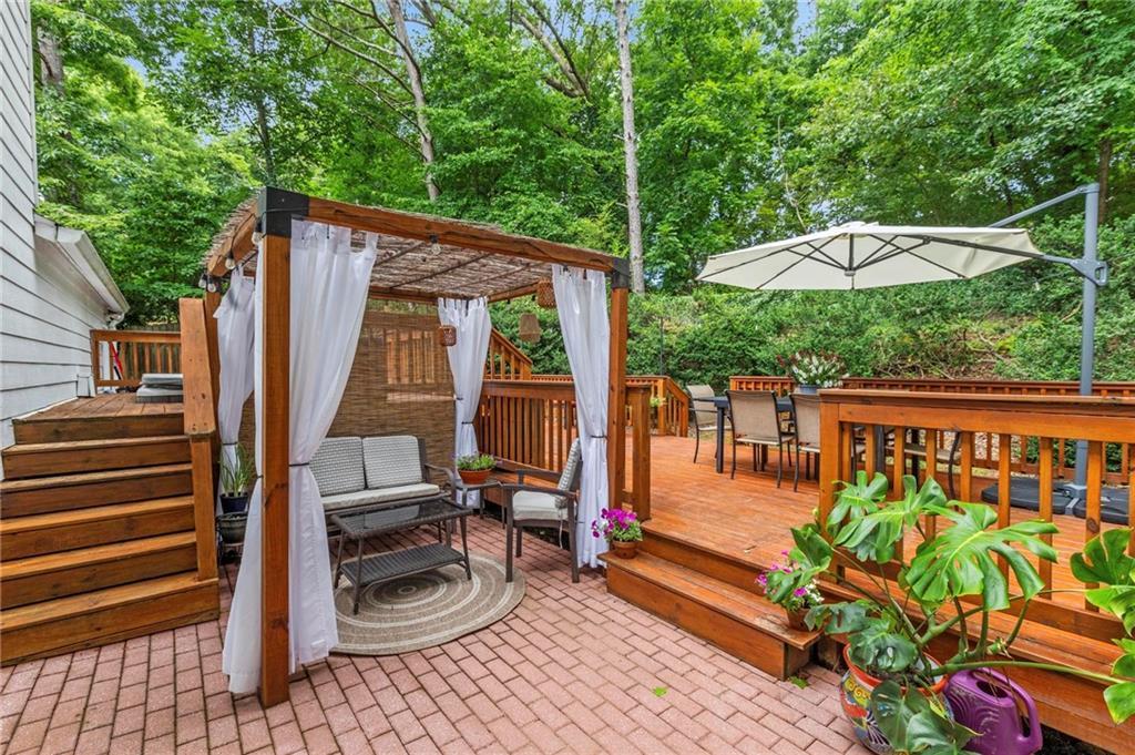 225 Royal Colony Ct., Alpharetta, GA 30022