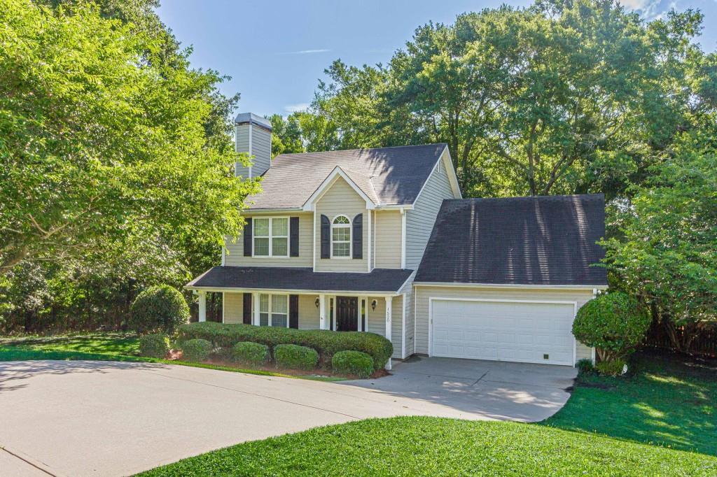 1520 Riverglen Dr., Loganville, GA 30052