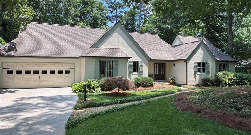 5168 Sandlewood Ct., Marietta, GA 30068