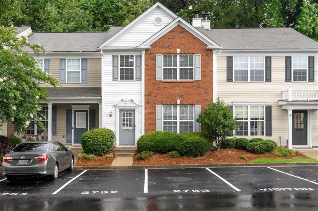 2752 Ashleigh Ln., Alpharetta, GA 30004