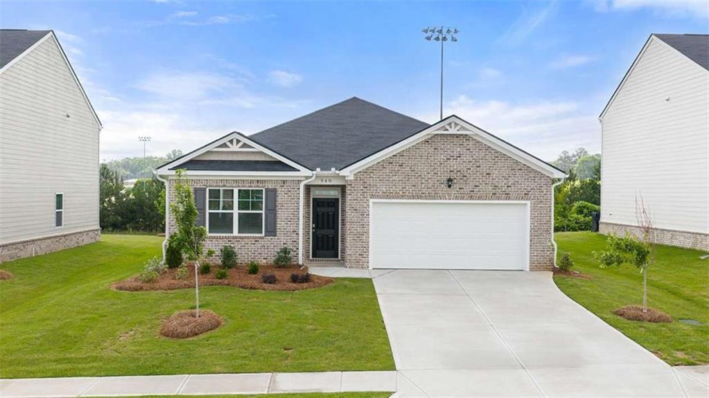 667 Whitman Ln., Stockbridge, GA 30281
