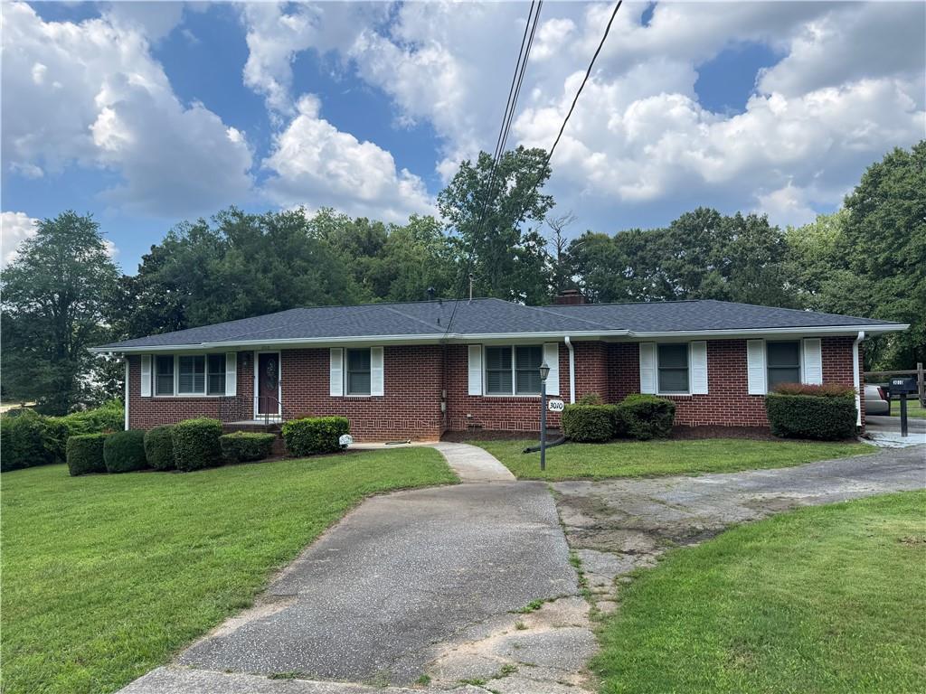 3010 N Main St., Kennesaw, GA 30144
