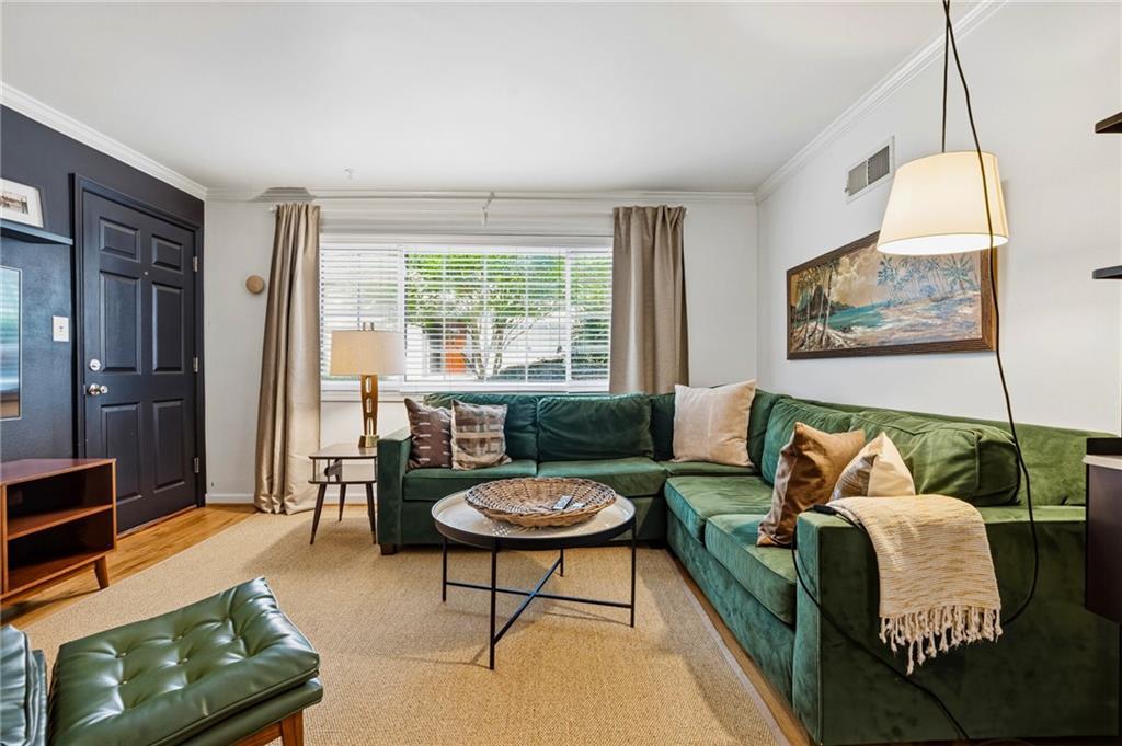 410 Candler Park Dr. #B3, Atlanta, GA 30307