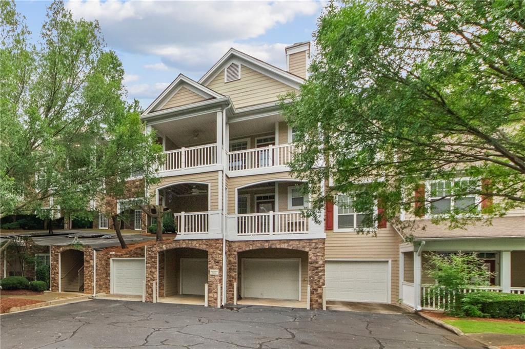 933 Sandringham Dr., Alpharetta, GA 30004