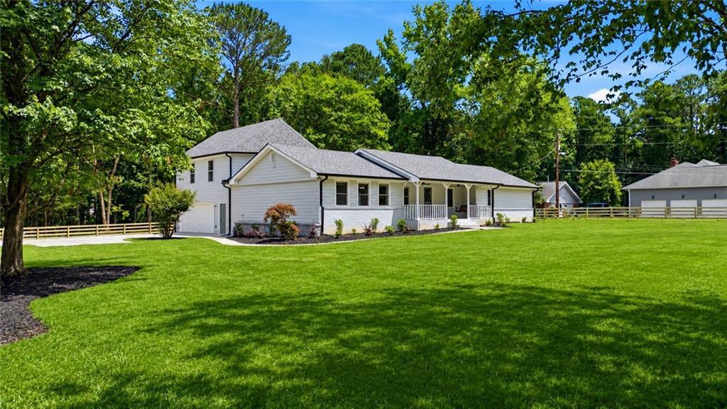 2450 Tennyson Trail, Grayson, GA 30017