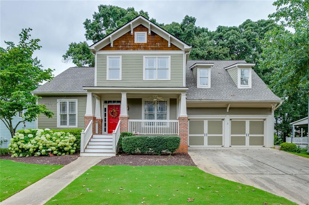 5843 Peacock Ln., Hoschton, GA 30548