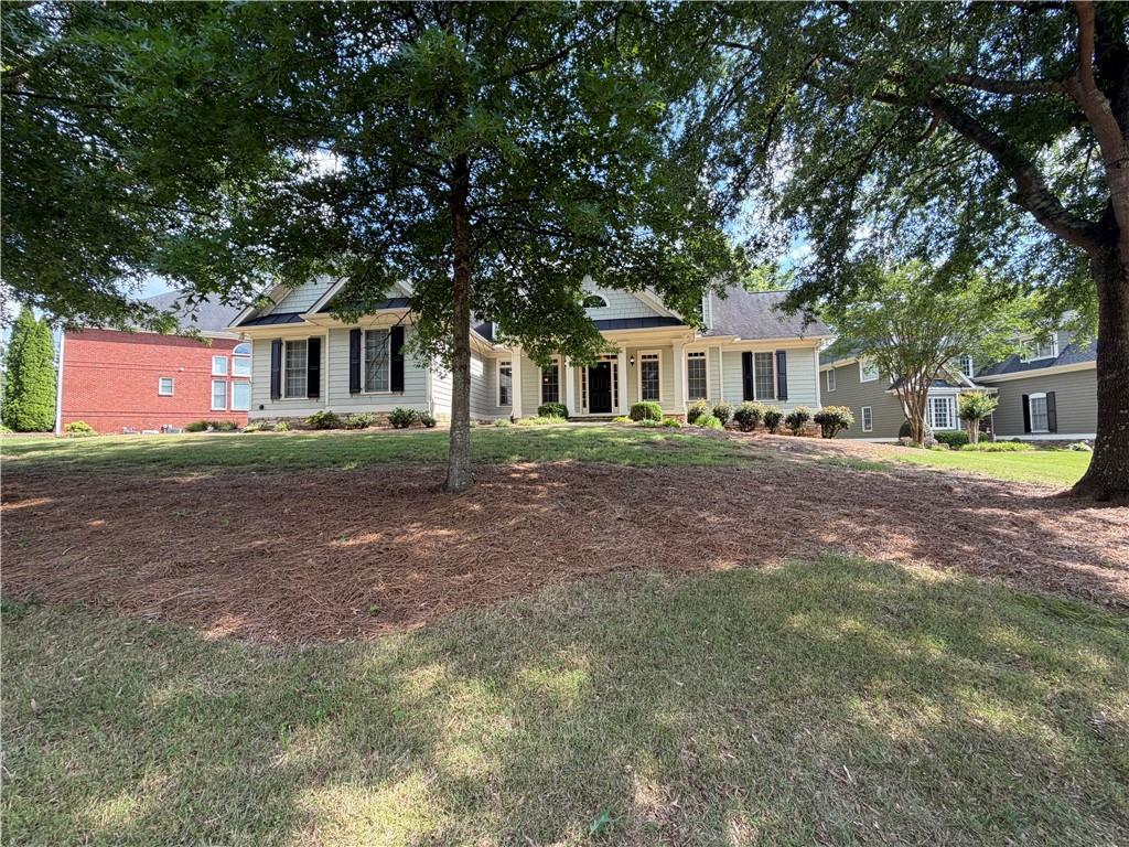 2704 Lost Lakes Dr., Powder Springs, GA 30127