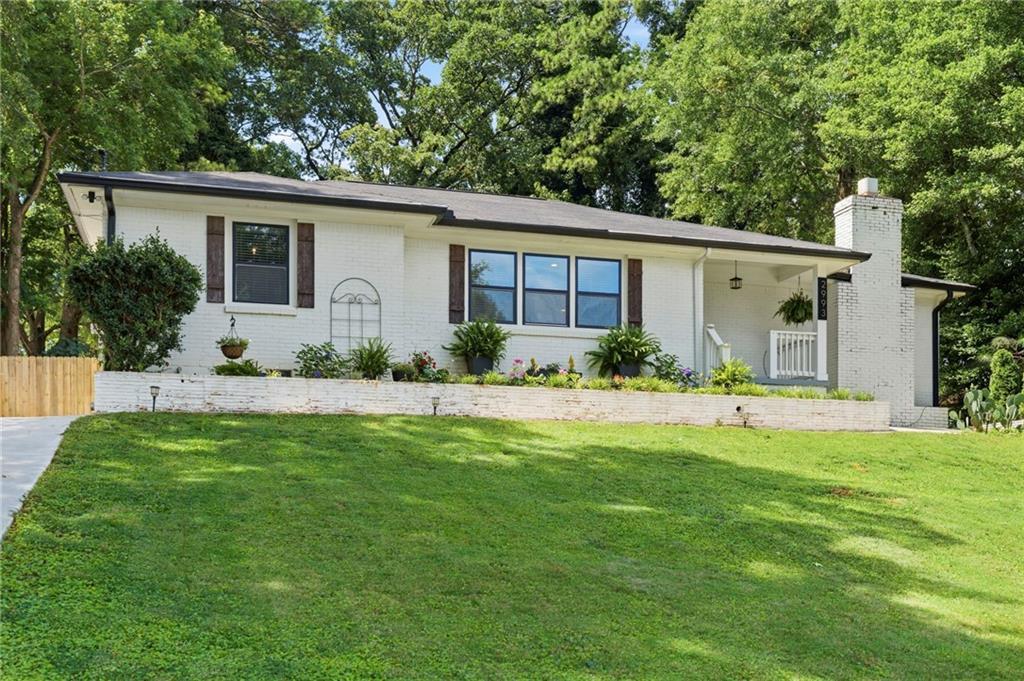 2993 Belvedere Ln., Decatur, GA 30032