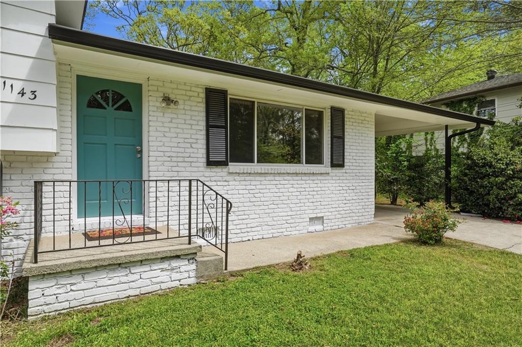 1143 Creekdale Dr., Clarkston, GA 30021