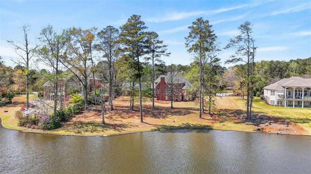 1009 Lyndhurst Way, Conyers, GA 30013