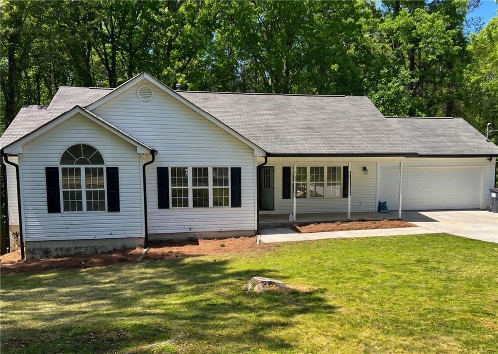 5027 Fitts Dr., Roswell, GA 30075