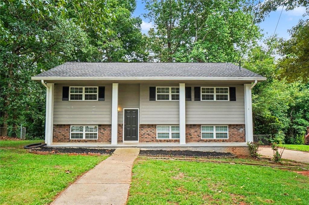 4132 Macduff Dr., Douglasville, GA 30135